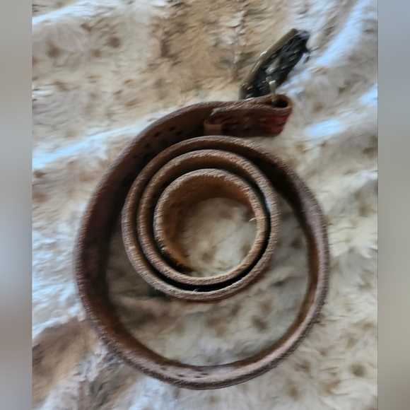 Lucky Brand Vintage Belt Like New Boho Genuine Leather Embroidered Metal Studs - Picture 5 of 5